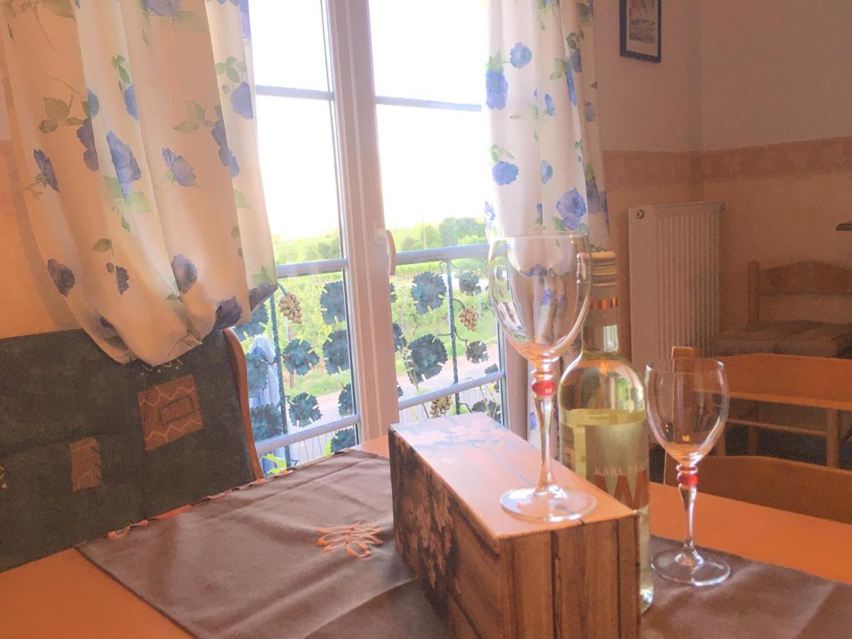 Ferienwohnung Suedpfalzblick Burrweiler Exteriér fotografie